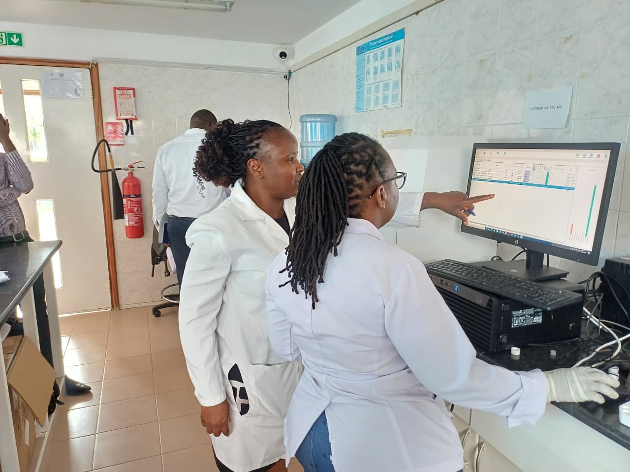 New AU240 & URIT-5160 Analyzers